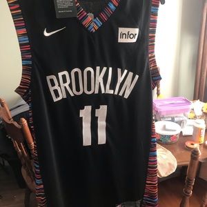 Kyrie Irving jersey